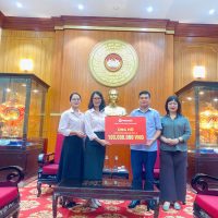 NAM DƯỢC CHIA SẺ KHÓ KHĂN VỚI ĐỒNG BÀO VÙNG LŨ